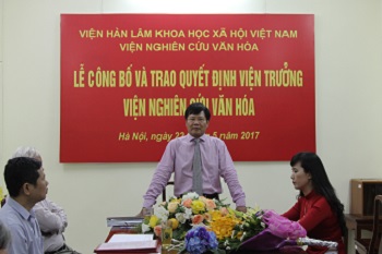 GS.TS. Nguyễn Quang Thuấn phát biểu giao nhiệm vụ tại buổi lễ