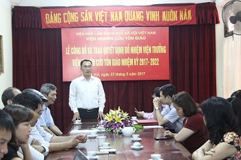 Tân Viện trưởng Viện Nghiên cứu Tôn giáo -<br> PGS.TS. Chu Văn Tuấn phát biểu nhận nhiệm vụ tại buổi lễ