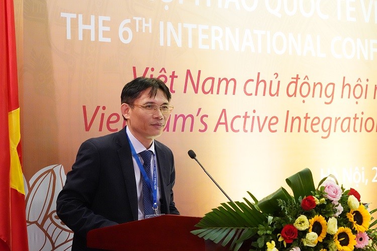 PGS.TS. Nguyễn Đức Minh, Phó Chủ tịch Viện Hàn lâm KHXH Việt Nam, Trưởng Tiểu ban 07 về Nhà nước, Pháp luật phát biểu tại Phiên bế mạc