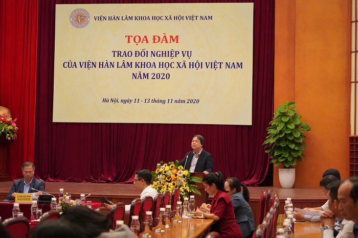 GS.TS. Đặng Nguyên Anh phát biểu khai mạc Tọa đàm