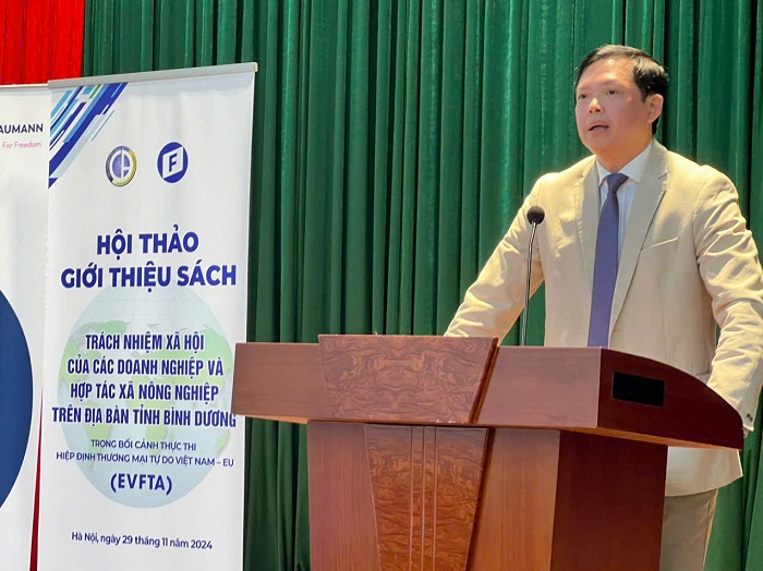 PGS.TS.Nguyễn Chiến Thắng, Viện trưởng Viện Nghiên cứu châu Âu phát biểu khai mạc