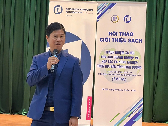 Ông Lê Văn Vương, Giám đốc, Công ty TNHH Sản xuất và Thương mại Vương Thành Công phát biểu tại Hội thảo