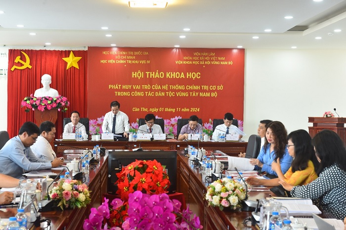 Chủ trì và điều hành Hội thảo