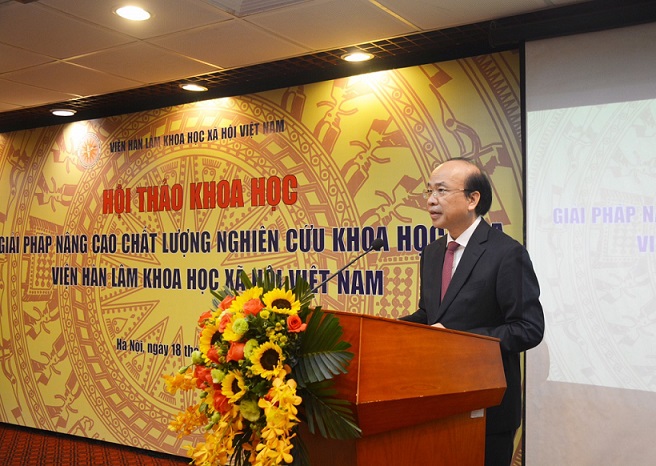 TS. Phan Chí Hiếu, Bí thư Đảng ủy, Chủ tịch Viện Hàn lâm phát biểu khai mạc tại Hội thảo