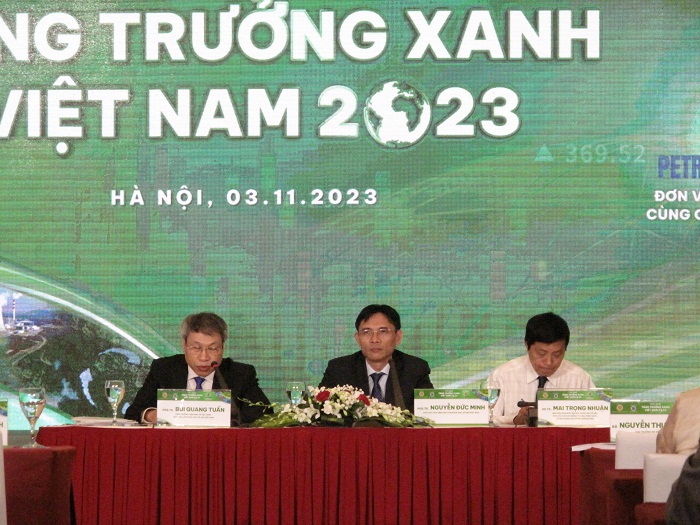Đoàn chủ tịch điều hành hành Diễn đàn