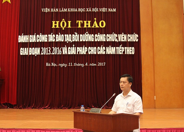 Phó Chủ tịch Viện Hàn lâm - GS.TS. Phạm Văn Đức phát biểu<br>khai mạc tại Hội thảo