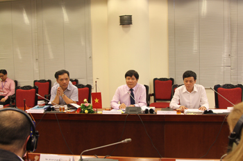 GS.TS. Nguyễn Quang Thuấn, Phó Chủ tịch Viện Hàn lâm <br>phát biểu tại buổi làm việc