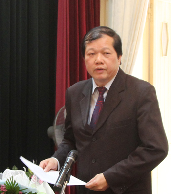 PGS.TS. Đinh Quang Hải, Viện trưởng Viện Sử học kiêm Tổng biên tập Tạp chí Nghiên cứu Lịch sử phát biểu nhận nhiệm vụ