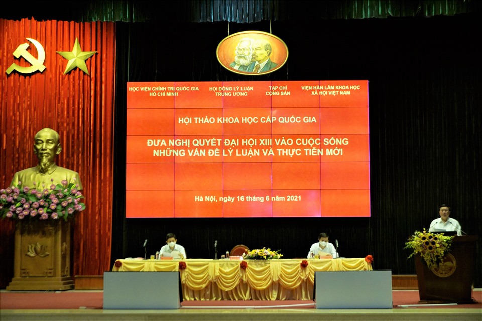 Quang cảnh buổi hội thảo