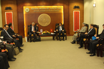 Toàn cảnh buổi làm việc