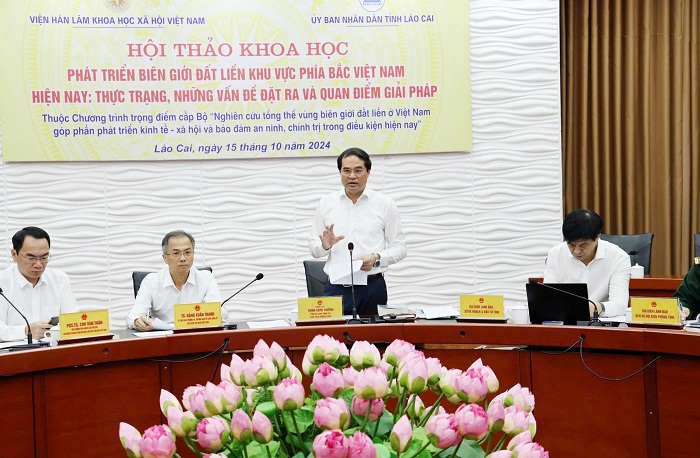 Đồng chí Trịnh Xuân Trường, Phó Bí thư Tỉnh ủy, Chủ tịch UBND tỉnh Lào Cai phát biểu khai mạc