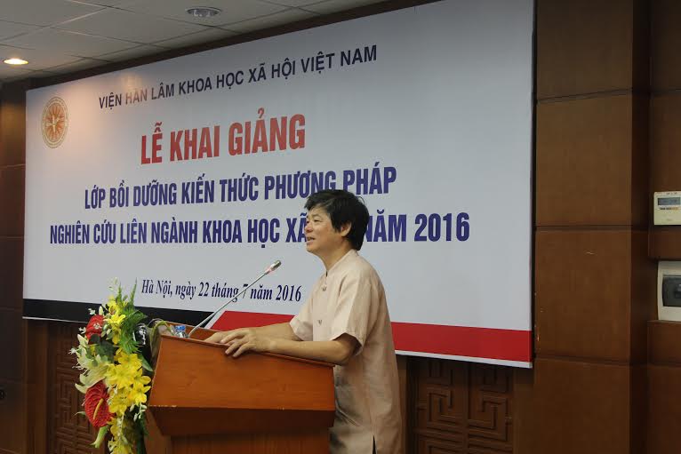 PGS.TS. Nguyễn Hữu Minh phát biểu tại Lễ Khai giảng