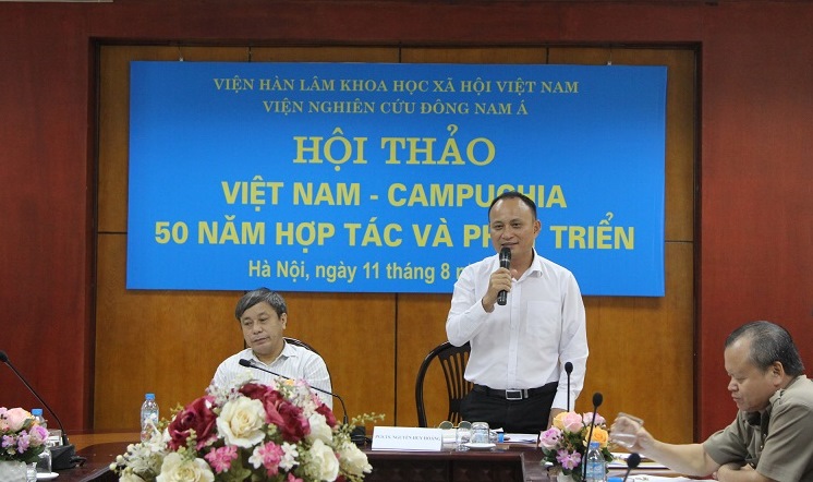 PGS.TS. Nguyễn Huy Hoàng phát biểu khai mạc tại Hội thảo