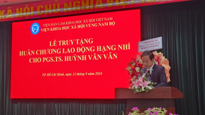 PGS.TS. Vũ Tuấn Hưng phát biểu tại buổi lễ