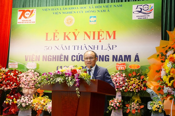 PGS.TS. Nguyễn Huy Hoàng, Viện trưởng Viện Nghiên cứu Đông Nam Á phát biểu khai mạc tại buổi lễ