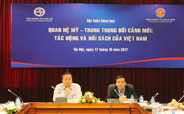 PGS.TS. Cù Chí Lợi và TS. Nguyễn Xuân Cường chủ trì phiên 2<br> tại Hội thảo