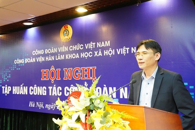 PGS.TS. Nguyễn Đức Minh, Phó Chủ tịch Viện Hàn lâm phát biểu chỉ đạo tại Hội nghị