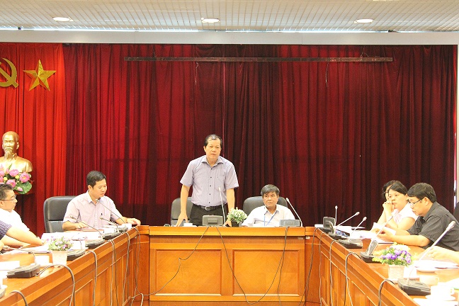 PGS.TS. Đinh Quang Hải, ủy viên BCH Tổng liên đoàn, <br> Chủ tịch Công đoàn Viện Hàn lâm phát biểu khai mạc Hội nghị