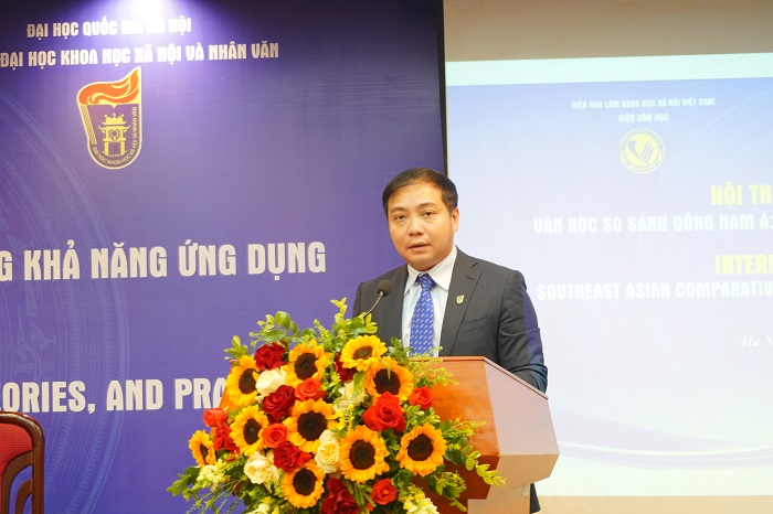 PGS.TS. Đào Thanh Trường, Phó Hiệu trưởng Trường Đại học KHXH&NV phát biểu chào mừng tại Hội thảo