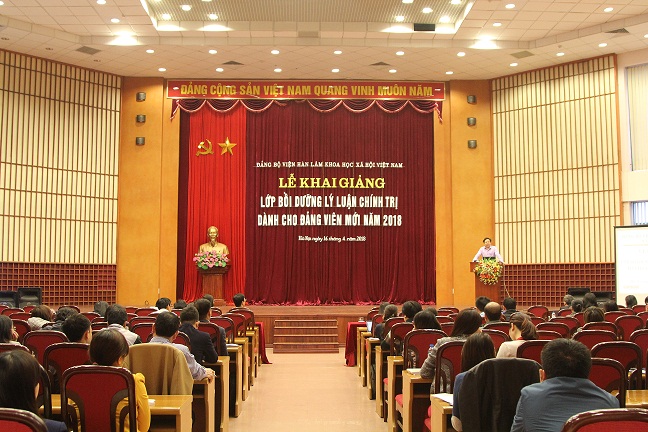 Toàn cảnh Lớp học