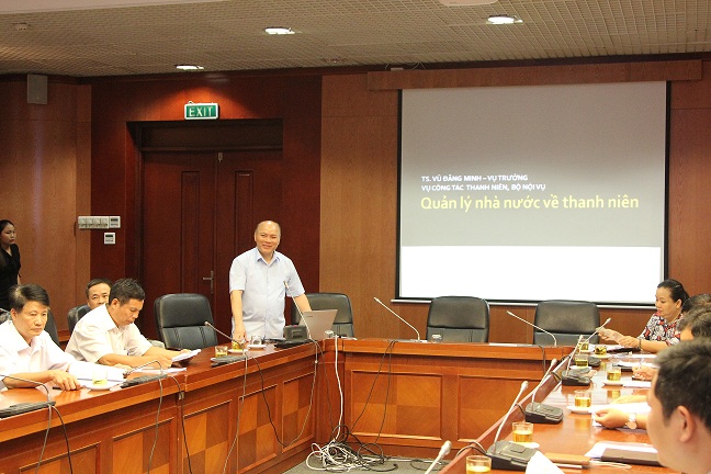 TS. Vũ Đăng Minh, Vụ trưởng Vụ Công tác thanh niên, Bộ Nội vụ tập huấn chuyên đề quản lý nhà nước về thanh niên tại Hội nghị