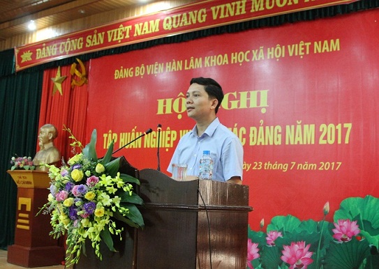 Phó Bí thư Đảng ủy Bùi Nhật Quang phát biểu khai mạc