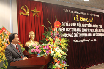 PGS.TS. Đặng Nguyên Anh phát biểu nhận nhiệm vụ