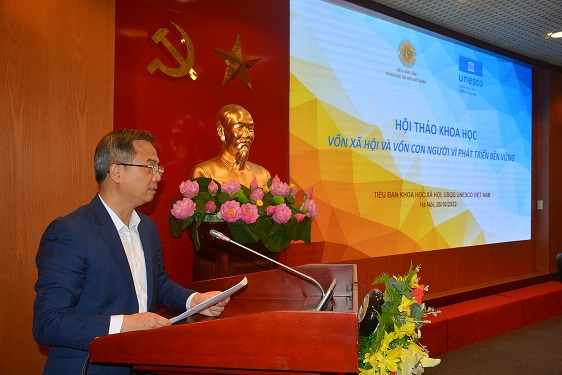 TS. Đặng Xuân Thanh, Phó Chủ tịch điều hành Viện Hàn lâm phát biểu khai mạc