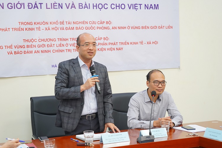 TS. Đỗ Tá Khánh, Chủ nhiệm đề tài, Phó Viện trưởng IRSD phát biểu tại Hội thảo